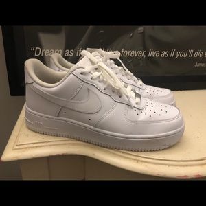 Nike Air Force 1